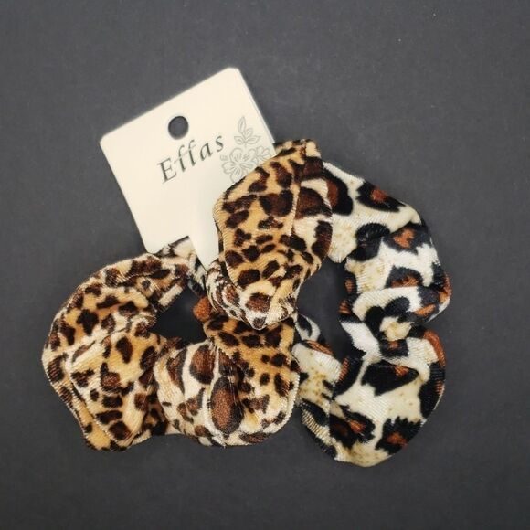 Animal print velvet scrunchies - Picture 1 of 3